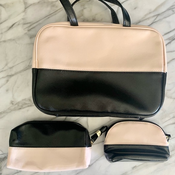 Cosmetic Bag Bundle - Picture 2 of 14